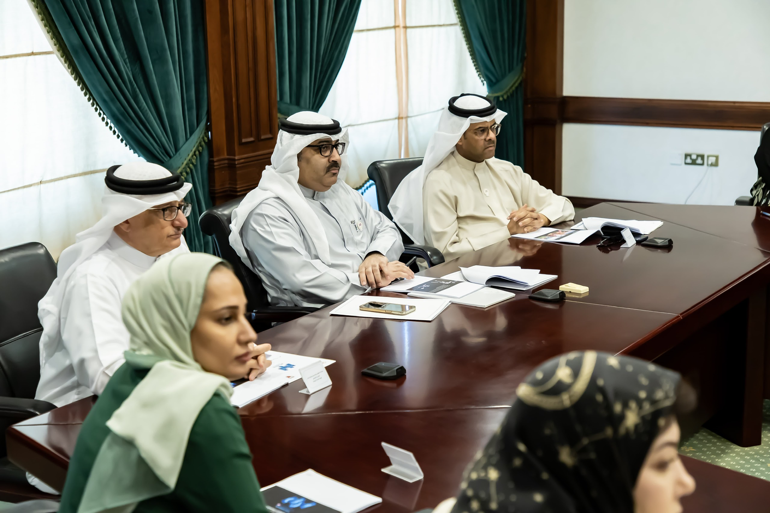 article-image