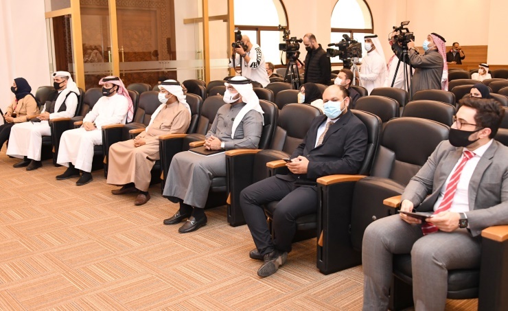 article-image