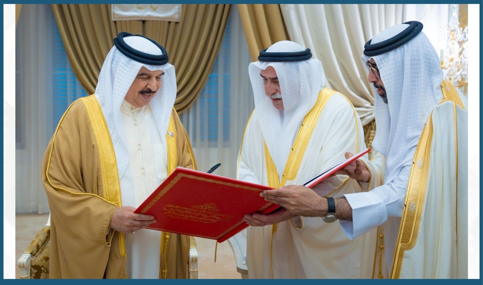 article-image