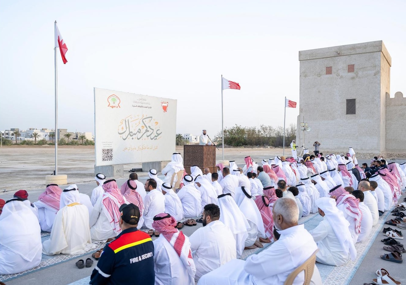 article-image