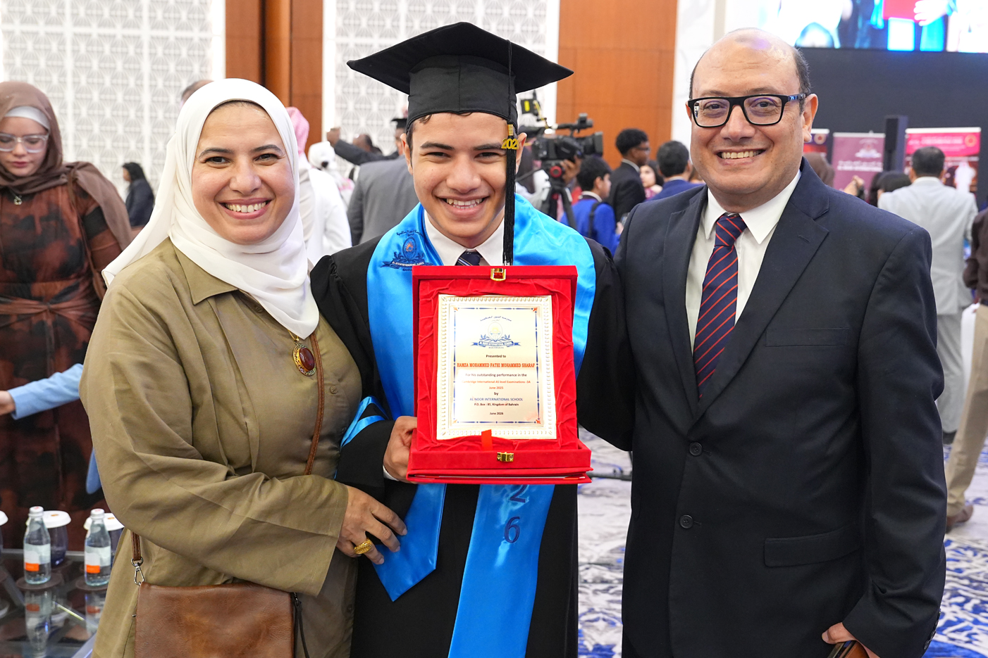 article-image