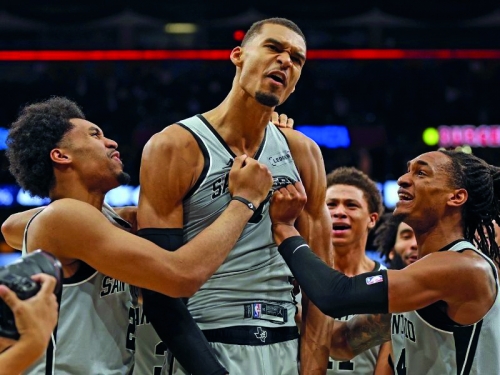 Wembanyama lifts playoffbound Spurs, Doncic and James fuel Lakers