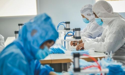 Covid-19 spread 1,000 times more likely from air than surfaces, says study Covid-19 spread 1,000 times more likely from air than surfaces, says study