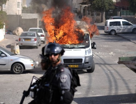 Sporadic clashes hit Jerusalem, West Bank