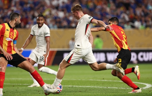 Chelsea through to Club World Cup knockouts, Benfica beat Bayern Chelsea through to Club World Cup knockouts, Benfica beat Bayern