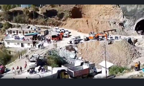 All 40 workers in India tunnel collapse 'safe'