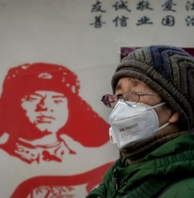 China virus toll tops 100