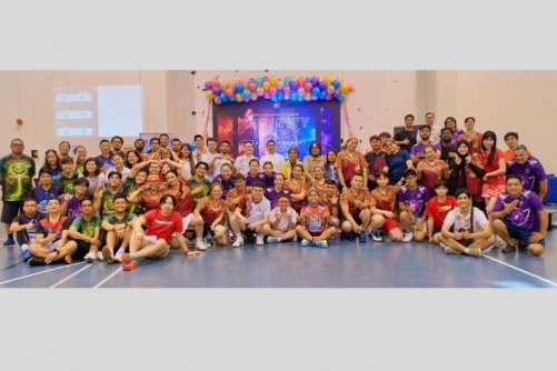 Team Power capture Filipino badminton title in style 