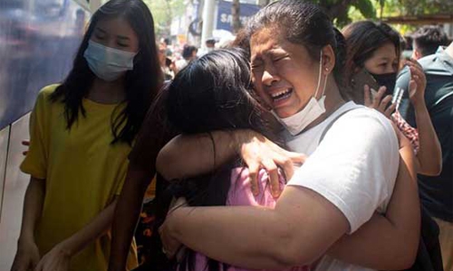 Myanmar military frees hundreds of detained protesters, child victim buried Myanmar military frees hundreds of detained protesters, child victim buried