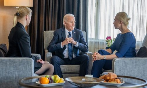 Biden holds poignant meeting with Navalny’s daughter, widow