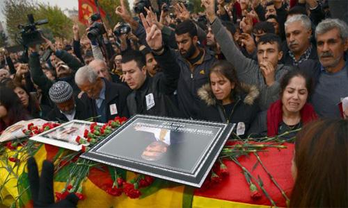Thousands mourn Kurdish lawyer shot dead in Turkey Thousands mourn Kurdish lawyer shot dead in Turkey