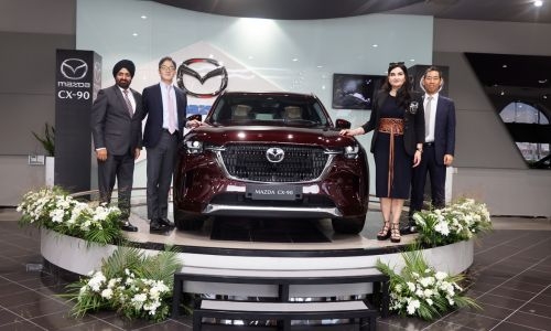 MAZDA CX-90 SUV rolls into Bahrain