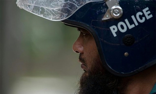 Four killed as Bangladesh police storm Islamist hideout