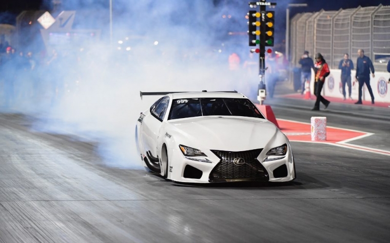 Harper sets new World record in rip-roaring round of drag racing at BIC