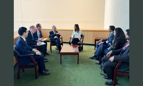 Bahrain Sustainable Development Minister meets UN Officials on sidelines of UN Water Conference