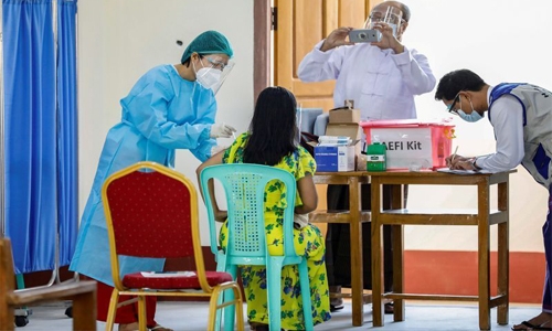 India and China's COVID-19 vaccinations to stretch to late 2022 India and China's COVID-19 vaccinations to stretch to late 2022