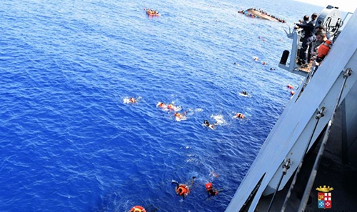 100 migrants missing in Wednesday's shipwreck off Libya