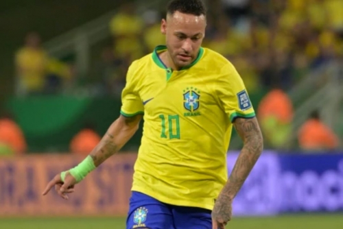 Neymar back for Brazil after 16-month absence