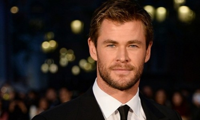 Hemsworth embraced shirtless scenes Hemsworth embraced shirtless scenes