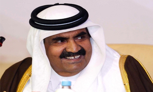 Qatar's former ruler breaks leg in holiday accident Qatar's former ruler breaks leg in holiday accident