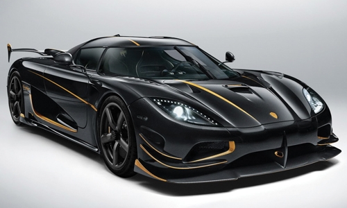 Koenigsegg Agera RS breaks Bugatti’s speed record