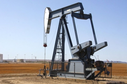 Oil moves back above $100 a barrel