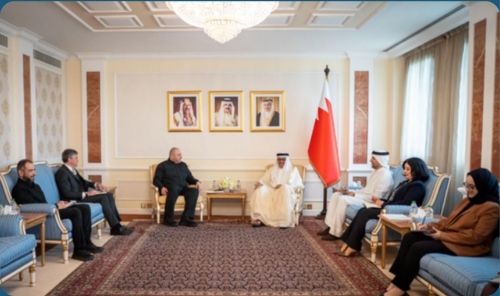 Foreign Minister Meets Ukrainian Security Official in Manama