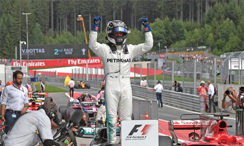 Bottas beats Vettel in  Austria