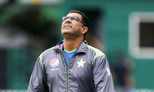 Pakistan coach Waqar Younis apologises, offers to quit Pakistan coach Waqar Younis apologises, offers to quit