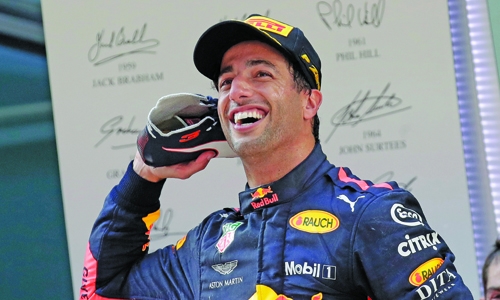 Horner sees no reason for Ricciardo to leave