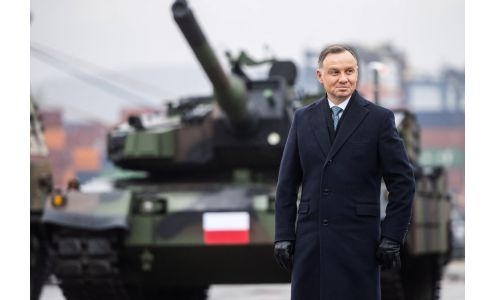 Poland ready to host NATO nuclear weapons