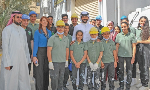 Shaikh Nasser hails Rvia housing rehab programme