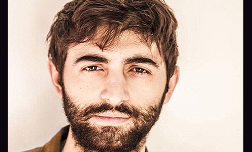 Italian actor in coma after hanging himself on stage deteriorating Italian actor in coma after hanging himself on stage deteriorating