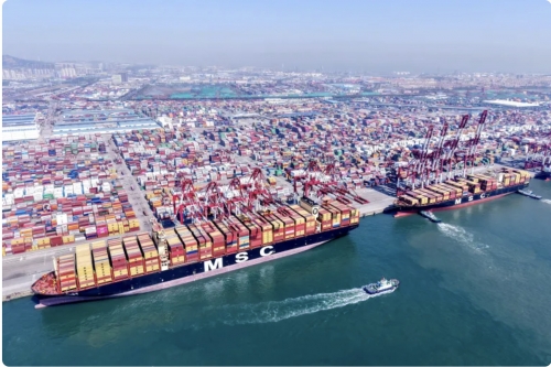 China’s Economy Grows Strongly Despite Global Tensions China’s Economy Grows Strongly Despite Global Tensions