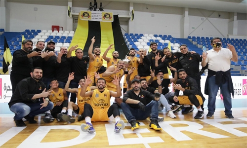 Qurban beats buzzer, Manama to lift Super Cup Qurban beats buzzer, Manama to lift Super Cup