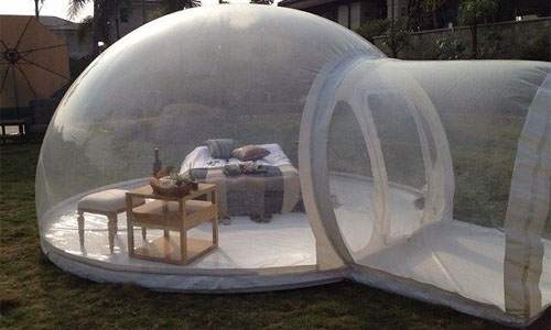 This transparent inflatable tent lets you sleep underneath the stars This transparent inflatable tent lets you sleep underneath the stars