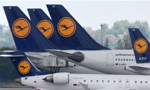Lufthansa to suspend flights to Venezuela 