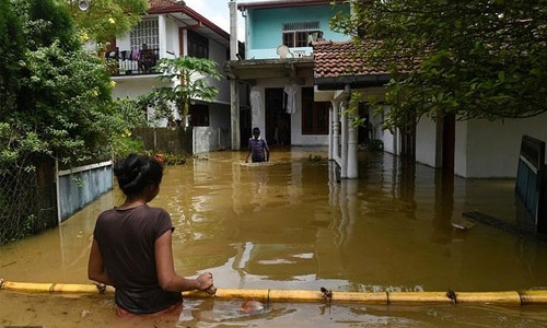 Sri Lanka rushes aid to flood victims, death toll hits 146