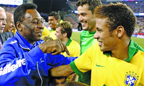 Pele confident Neymar can lead Brazil at WC