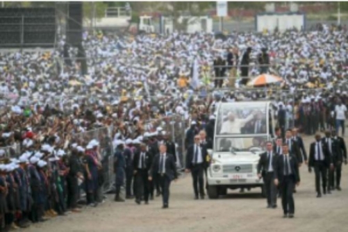 Pope Leo XIV calls for ‘hope’ before 100,000 faithful in Angola