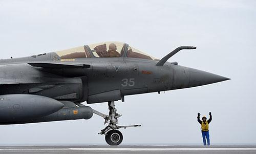 France to deploy aircraft carrier in anti-IS fight in Syria, Iraq France to deploy aircraft carrier in anti-IS fight in Syria, Iraq