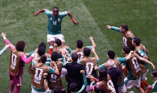 Mexico Kicks Off World Cup in Style with 2-0 Triumph Mexico Kicks Off World Cup in Style with 2-0 Triumph