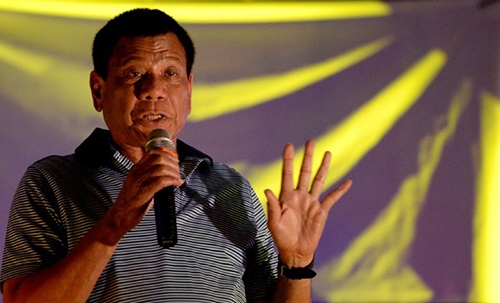 Top Philippine candidate pushes 'kill criminals' message