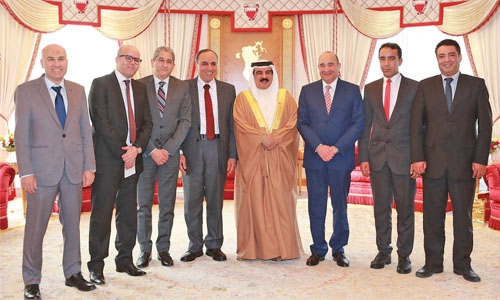 King hails Bahraini-Egyptian ties