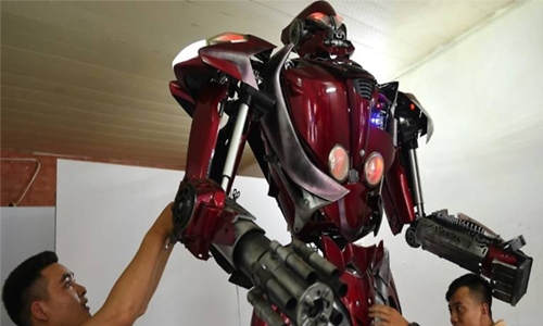 Vietnamese roll out Transformers-inspired robot with green message