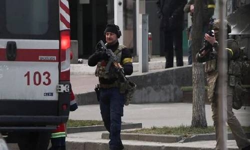 ‘We will not give up any inch of Ukraine lands to Russia’