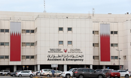 Patient attacks doctors and security officers at Salmaniya Medical Complex emergency wing 
