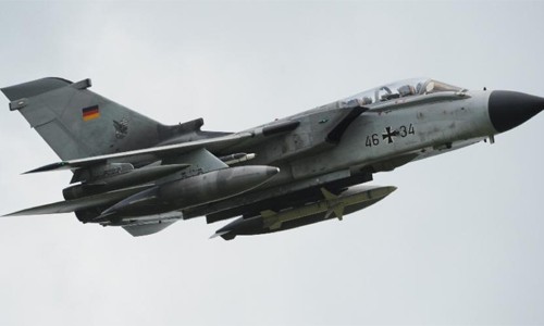 German cabinet approves military aid for IS fight