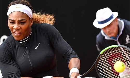 Serena eases to victory in Rome return Serena eases to victory in Rome return