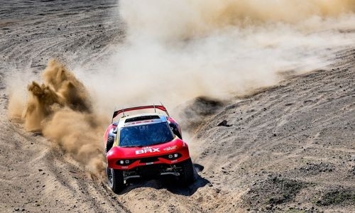 Loeb makes intentions clear in Dakar Rally Loeb makes intentions clear in Dakar Rally